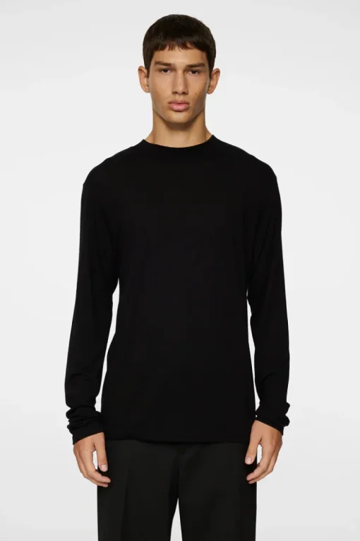 T-shirts|Tops<J.Lindeberg Arnie mock neck LS t-shirt Black
