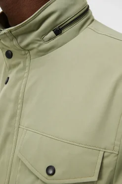 Jackets|Outerwear<J.Lindeberg Bailey Poly Jacket OilGreen