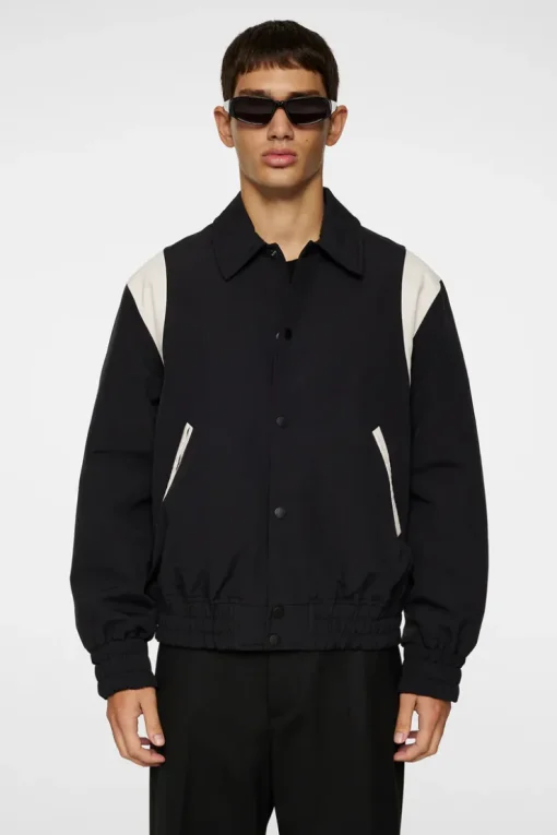 Jackets|Outerwear<J.Lindeberg Baze 2L Baseball Jacket Black