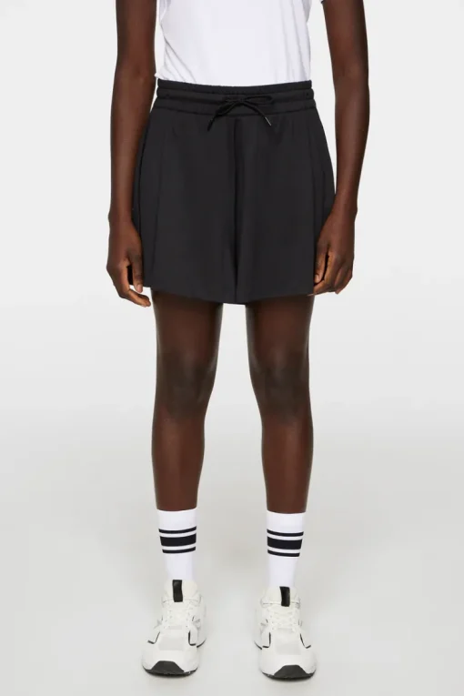 Bottoms|Base & Mid Layers<J.Lindeberg Billie Wide Jersey Shorts Black