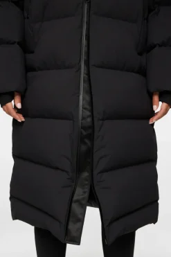 Ski|Jackets<J.Lindeberg Carriage Parka Black