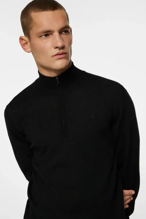 Knitwear|Tops<J.Lindeberg Kiyan Merino Quarter Zip Black
