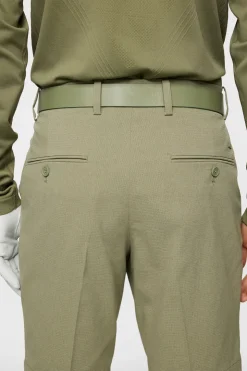 Golf|Shorts<J.Lindeberg Vent Shorts OilGreen